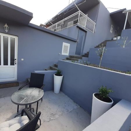 Apartman Jadranka Rogotin Bagian luar foto
